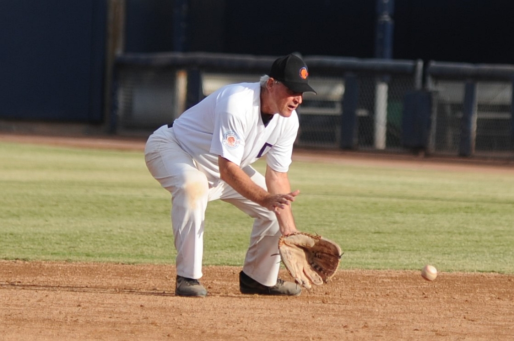 Dragons_2017-10-31 (714).jpg - (c)2010 DeVetter